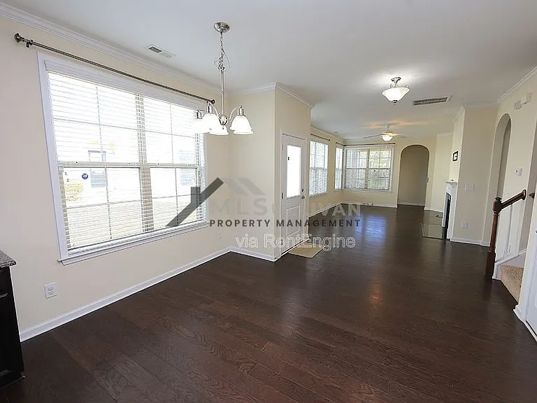 44 Argonaut Dr — Photo 7