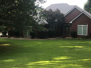 253 Fox Chase Trl, Midland, GA 31820