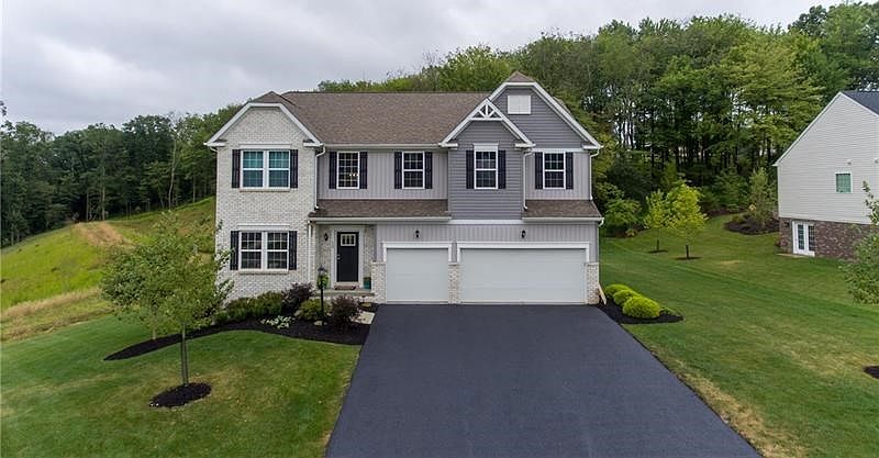 1st image of 137 Alder Dr