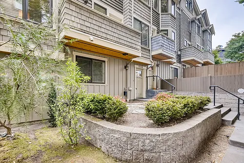 1108 Taylor Ave N #B Photo 1