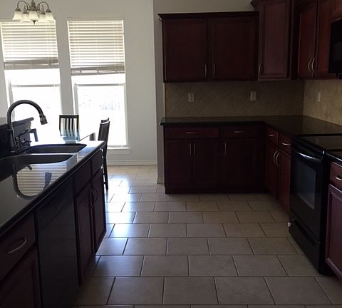 3rd image of 6385 Marble Falls Dr