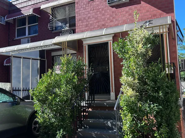 57 Menahan Street image 1 of 18