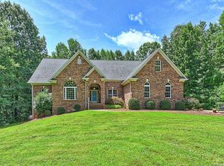 129 Wood Thrush Ln, Mooresville, NC 28117