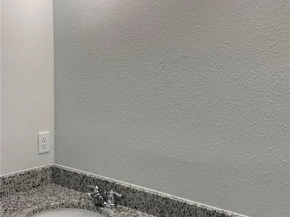 5th image of 1337 Grassland Ave