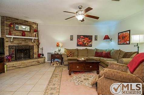4th image of 5707 Shady Hill Ln