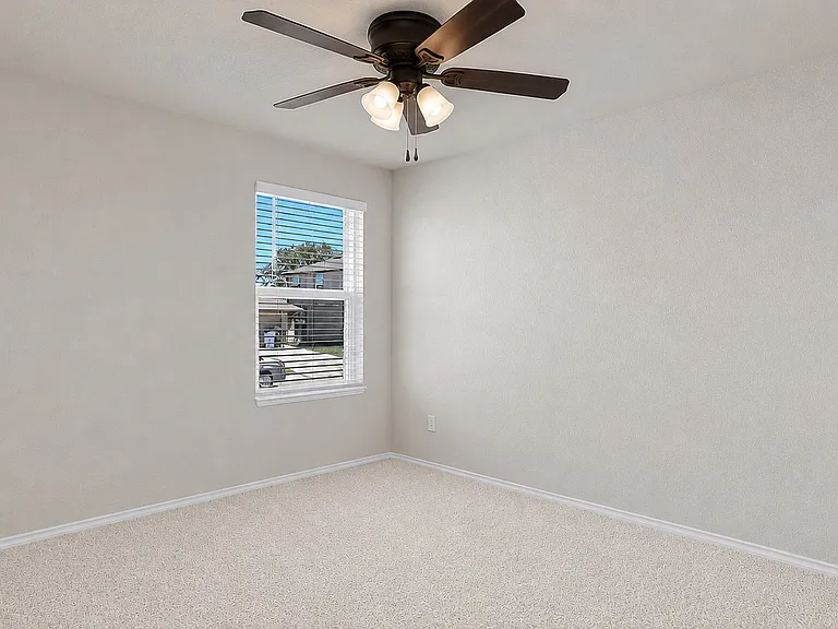 840 Indigo Way — Photo 6
