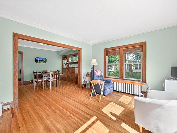 5th image of 3701 Grand Ave S APT 3
