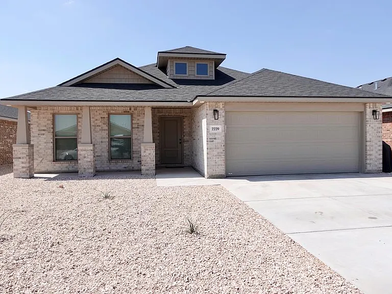 2220 Goldfinch Rd — Photo 1