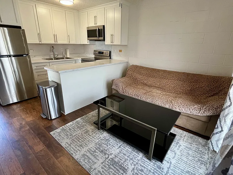 1138 Hassinger St #201 — Photo 3