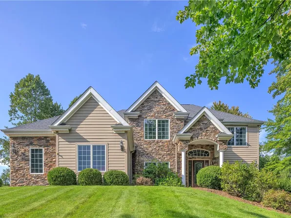 824 Mount Pleasant Rd, Mars, PA 16046