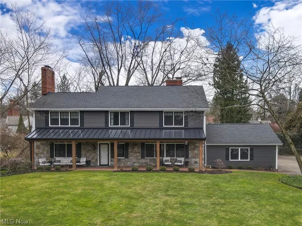 320 Ely Rd, Akron, OH 44313