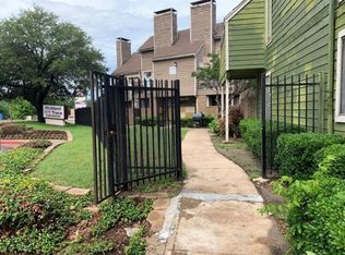 9803 Walnut St #205, Dallas, TX 75243