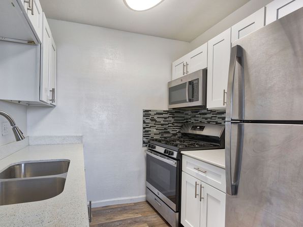 1200 NW 10th St #40B