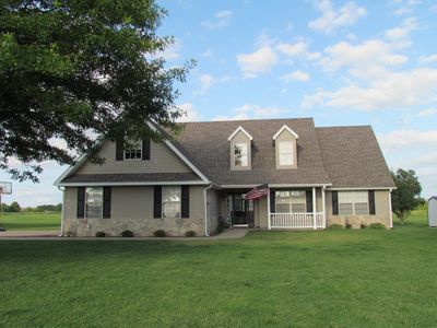 1415 Hale McGinty Dr, Neosho, MO, 64850