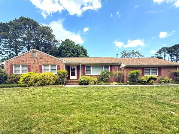 3436 Kings Grant Rd, Virginia Beach, VA 23452