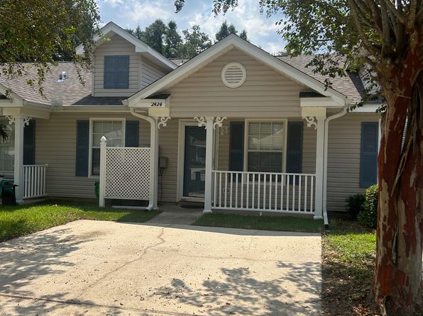 2424 Trailwood Dr