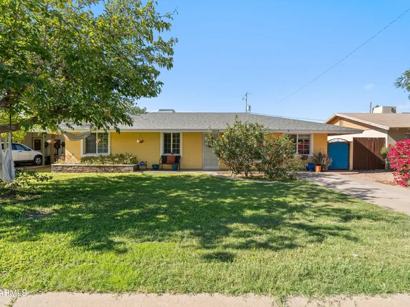 8216 N 9TH Street, Phoenix, AZ 85020