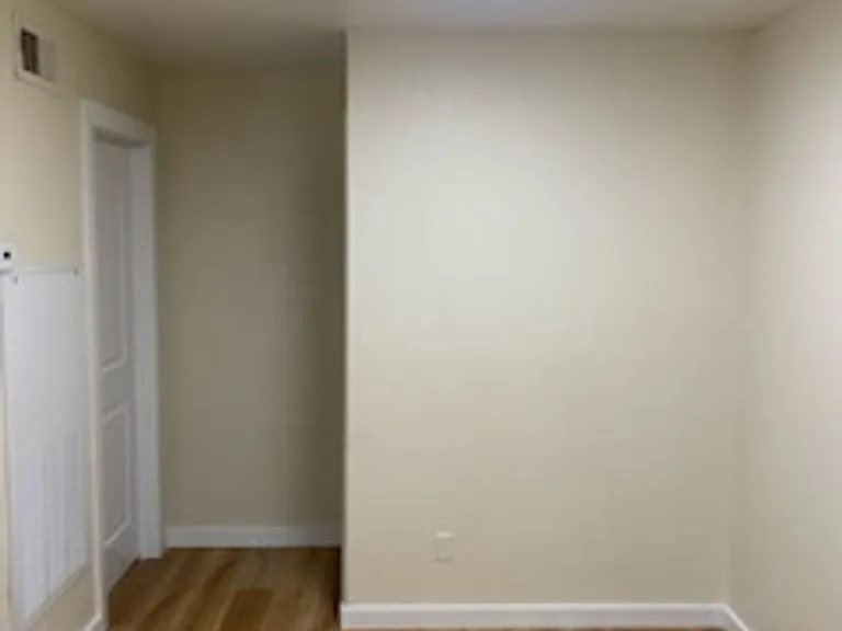 Thompson Square Apts., LLC — Photo 3