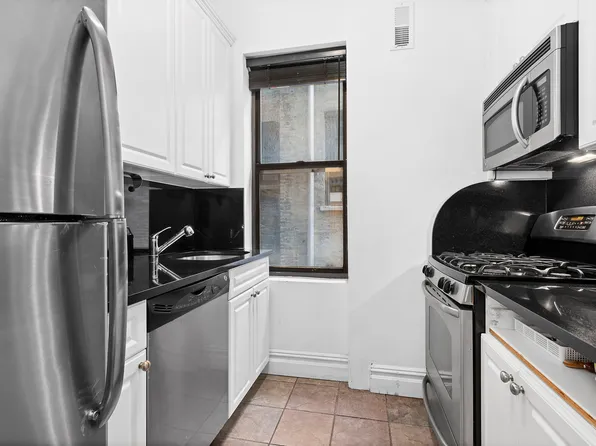 63 West 107th Street image 5 of 5