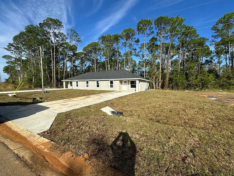 917 W Prairie St — Photo 4