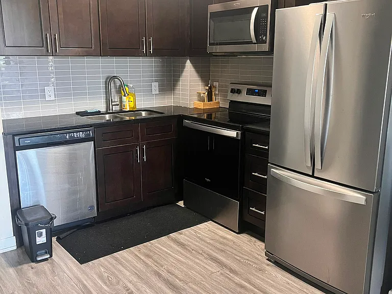 128 King St N #1101 — Photo 2