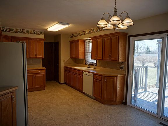 4th image of 57317 Clydesdale Dr