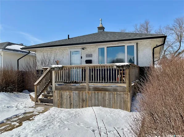 1142 REYNOLDS STREET, Regina, SK S4N 3M2