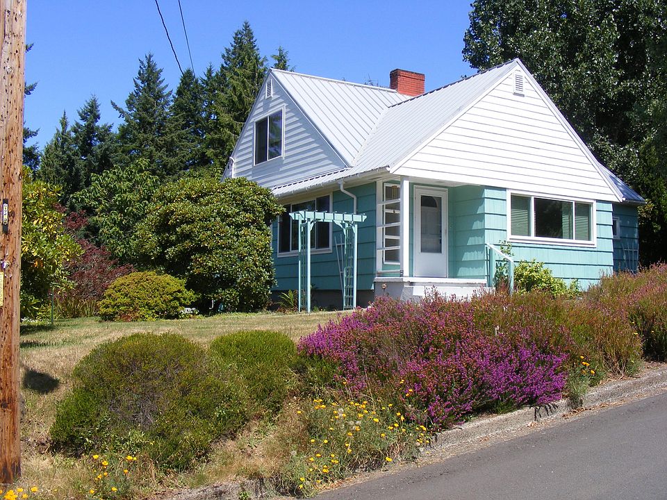 1st image of 1530 SE Alder Lane Dr