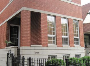 2158 W Foster Ave #1, Chicago, IL 60625