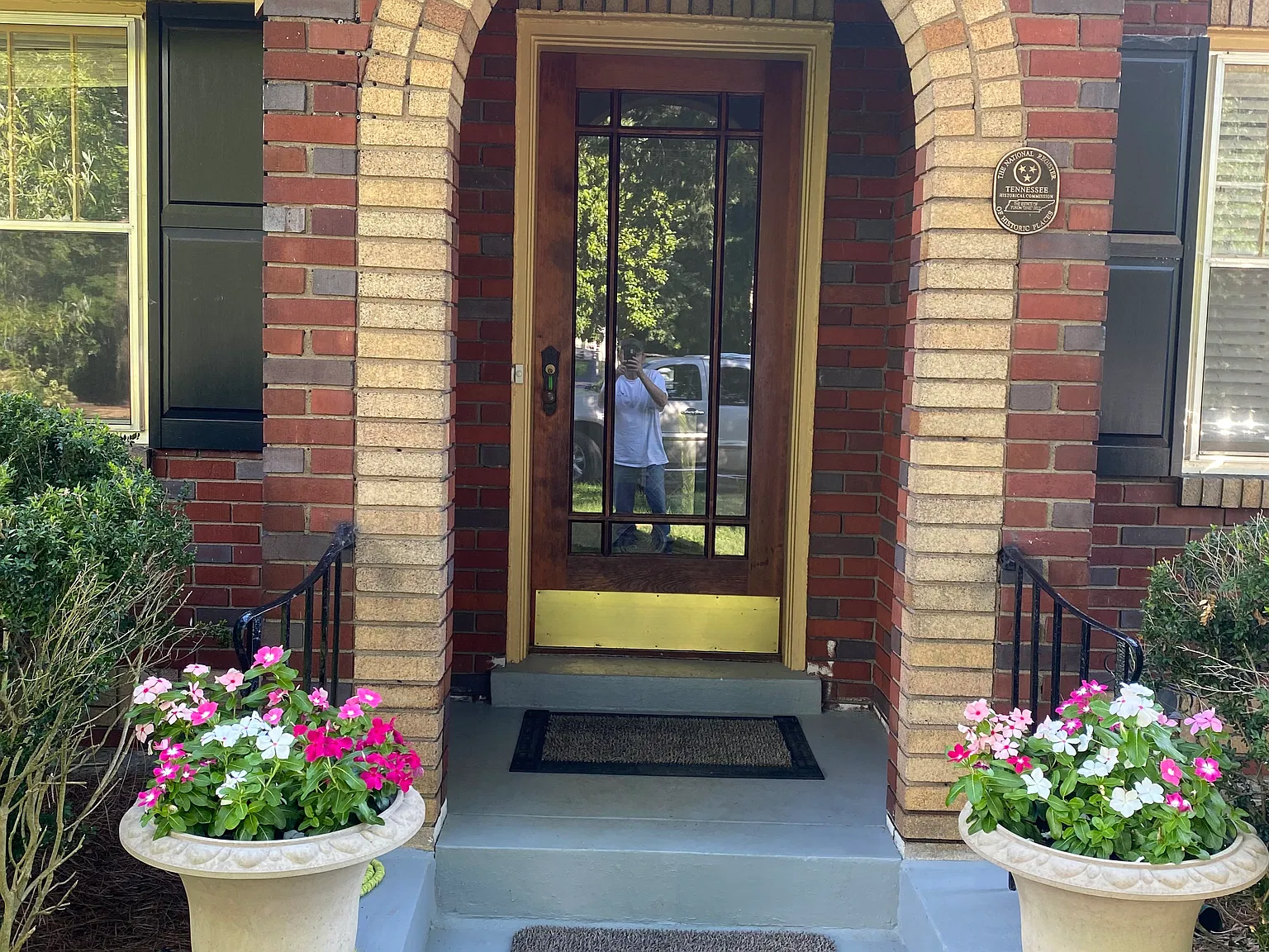 3 bed, 1.5 bath, 1435 sqft, $3,500 — Photo 4