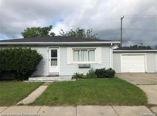 409 17th St, Port Huron, MI 48060