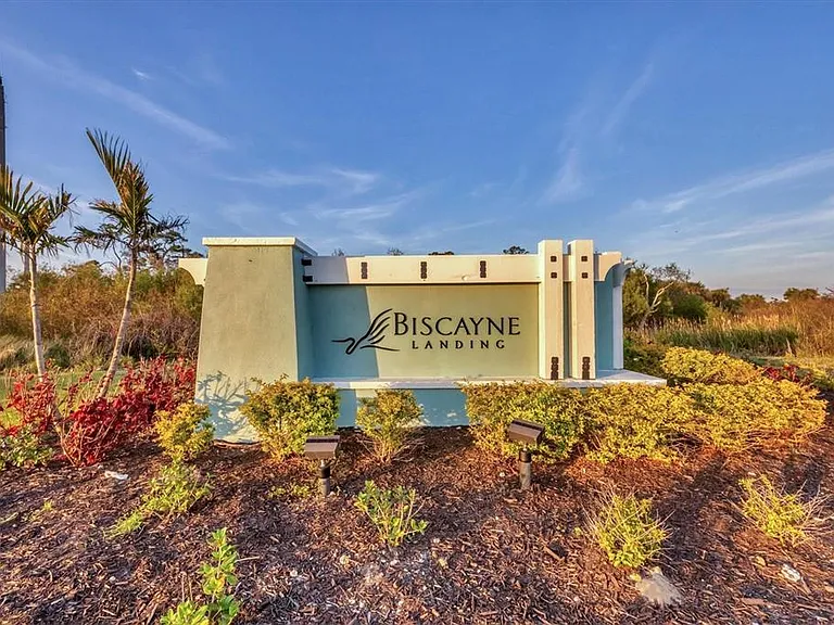 2049 Bonito Way — Photo 44