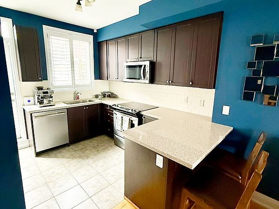 3rd image of 38 Raffeix Ln