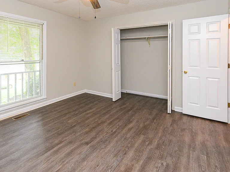 157 Greenwood Dr — Photo 25