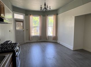 533A 34th St, Oakland, CA 94609