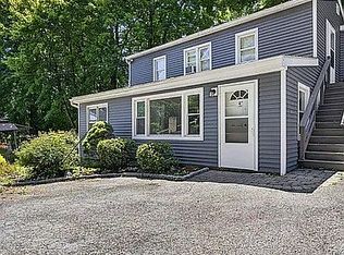 4 Riverview Ave, New windsor, NY 12553
