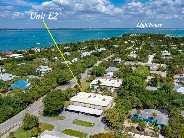 561 Periwinkle Way Unit E2, Sanibel, FL 33957