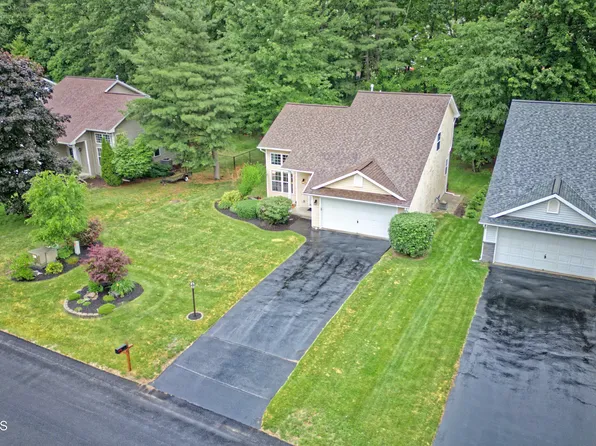 28 Woodthrush Court, Ballston Spa, NY 12020