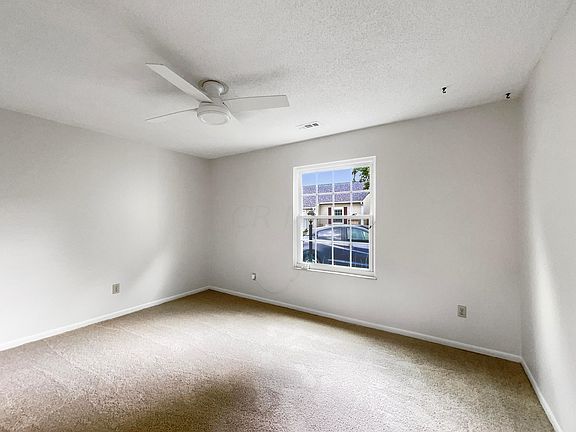 5th image of 107 Belmont Ave