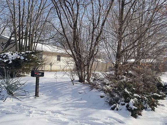 2nd image of 148 Day Ave