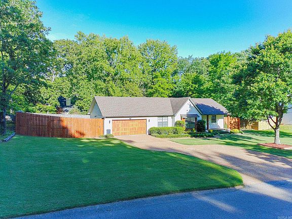 2nd image of 2824 Turtle Creek Rd