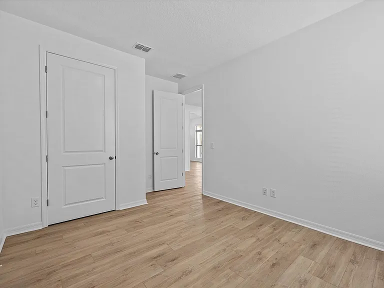 2966 Scout St — Photo 16