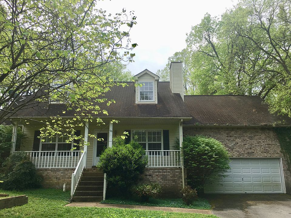 1st image of 736 Glenn Ct