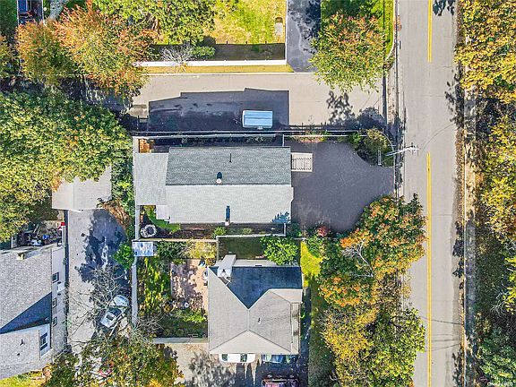 5th image of 350 Lake Ave S
