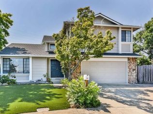 300 Lodgepole Ct, Martinez, CA 94553