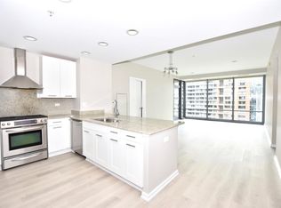 240 E Illinois St, Chicago, IL