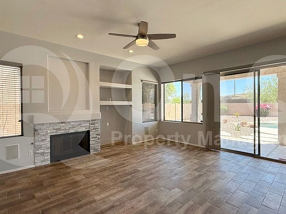 5th image of 1415 W Windsong Dr