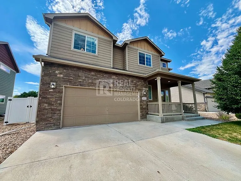 362 Shadowbrook Dr — Photo 1