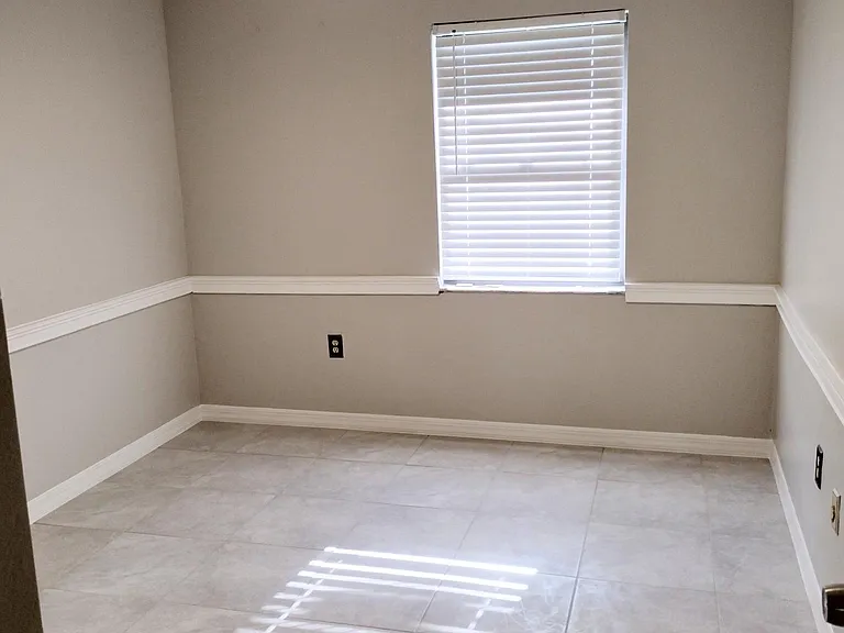 3501 Pine Ridge Ct — Photo 5
