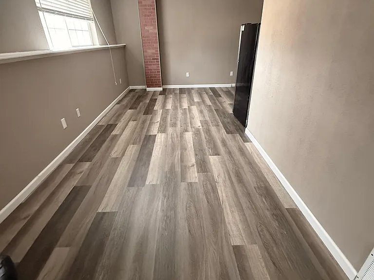 18705 E Crestridge Dr — Photo 2